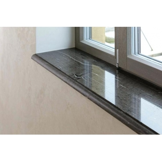 rebord de fenêtre en pierre naturelle