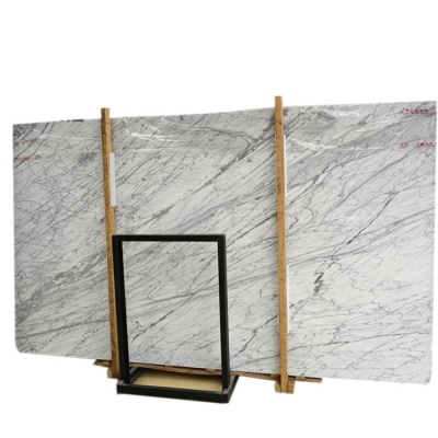 dalle de marbre blanc de Carrare