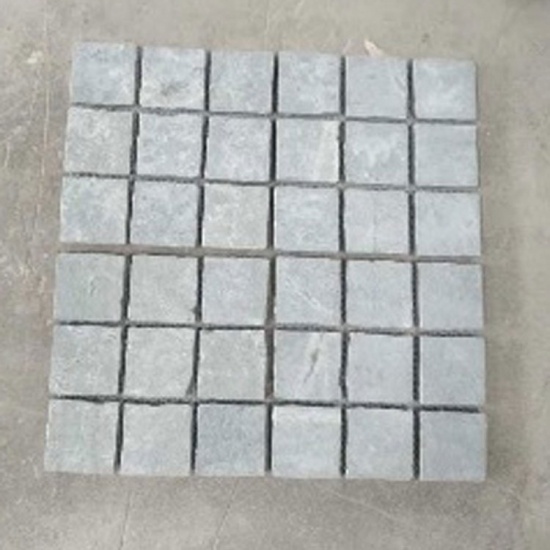 pavé de granit gris étoile