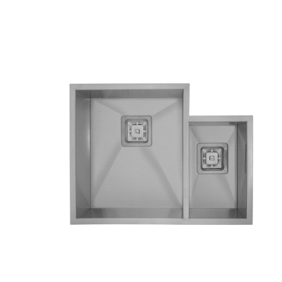 évier de forme spéciale